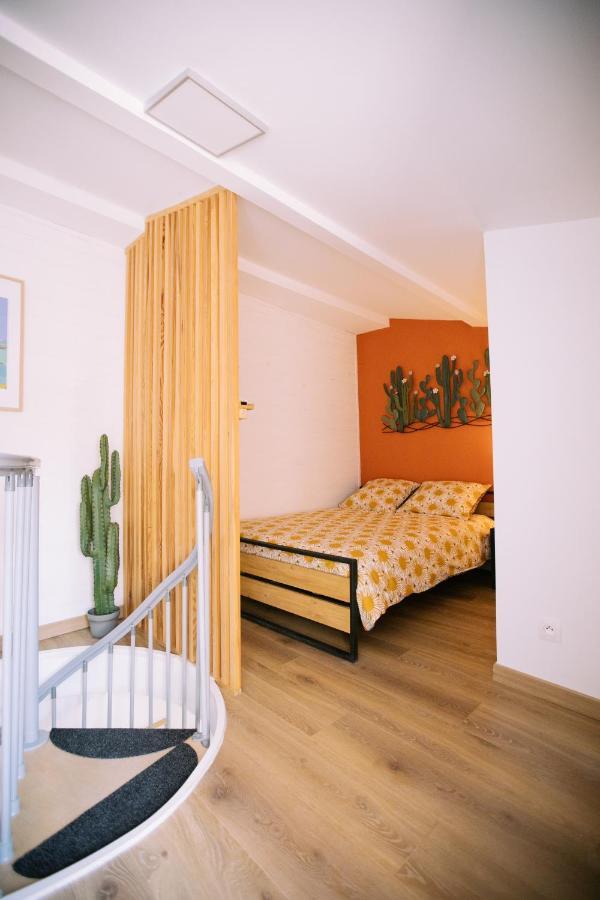 Duplex Avec Terrasse - Hyper-Centre De Toulon公寓 外观 照片